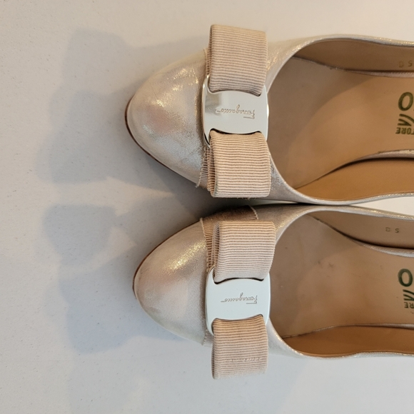 Salvatore Ferragamo Pumps 7.5 - Picture 3 of 9